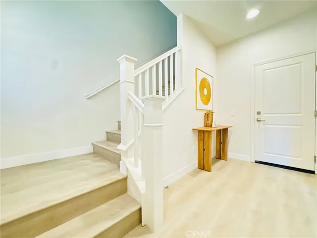 $1,230,000 | 52 Capricorn, Irvine, CA 92618