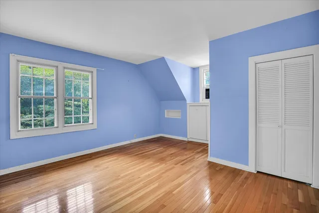 $369,900 | 910 West Park Avenue, Champaign, IL 61821