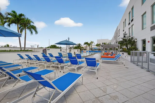 $4,500 | 236 Southeast 5th Avenue, Unit 405, Delray Beach, FL 33483