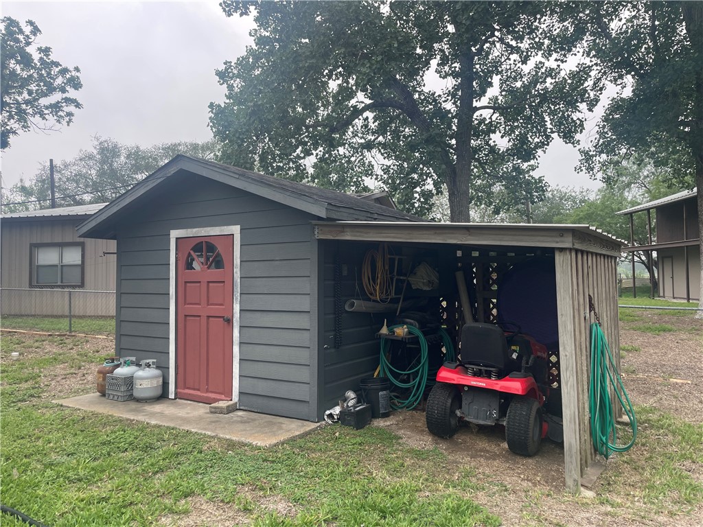 24857 Lakeview (cr 360) Mathis, TX 78368 - Photo 23 of 31