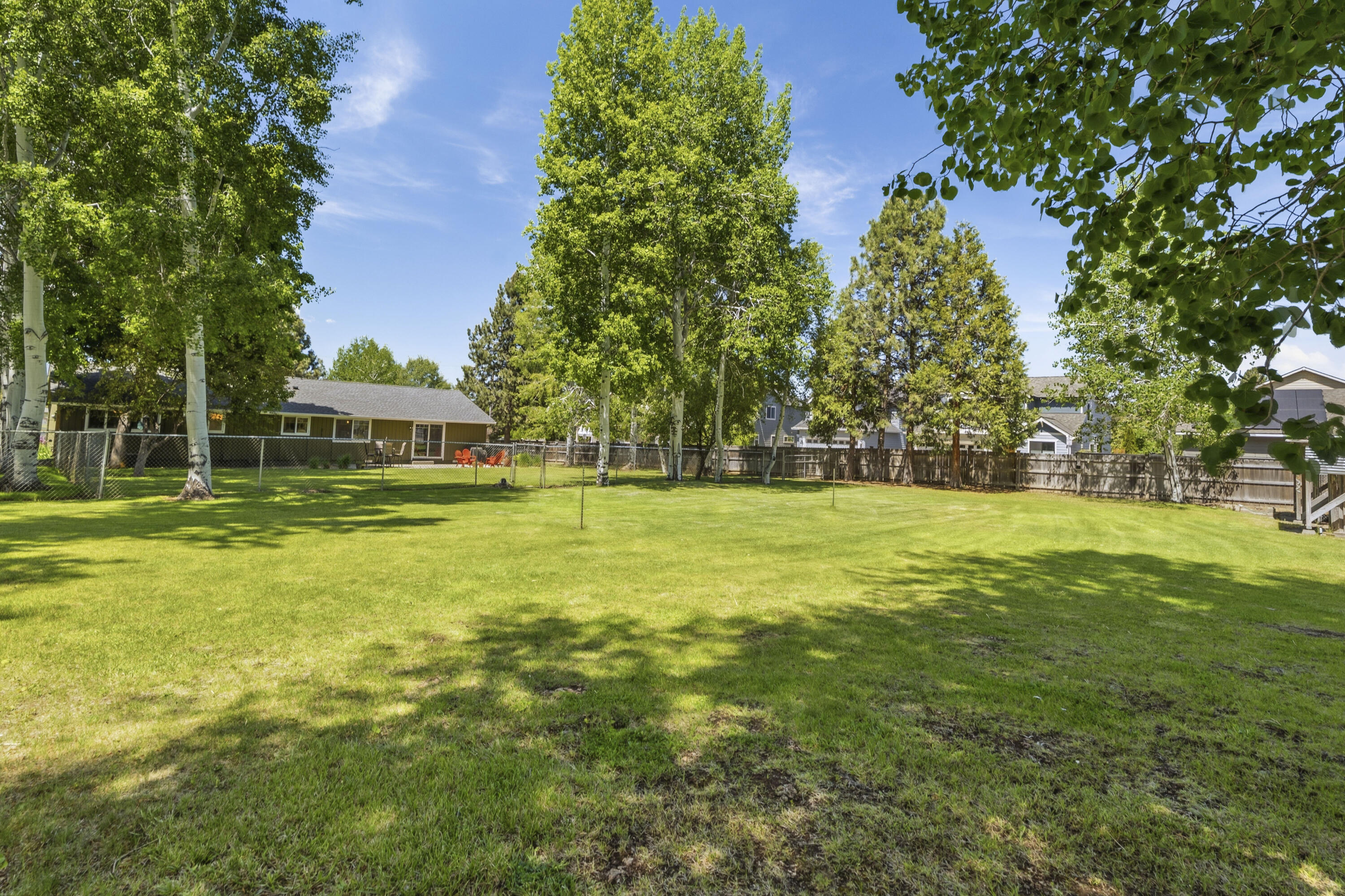 61908 Pettigrew Road Bend, OR 97702 - Photo 43 of 62 18-Exterior