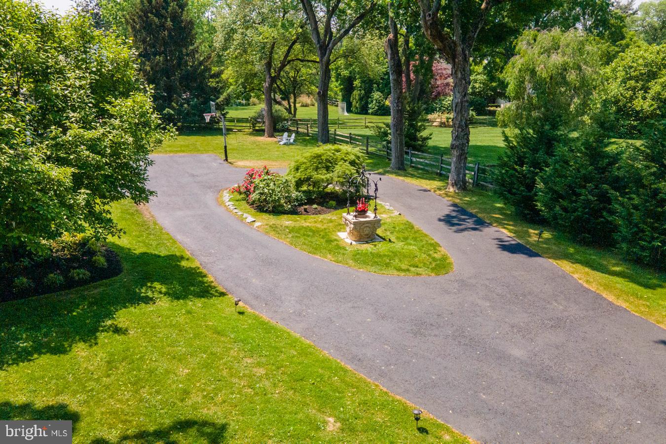 324 South Waterloo Road Devon, PA 19333 - Photo 4 of 50