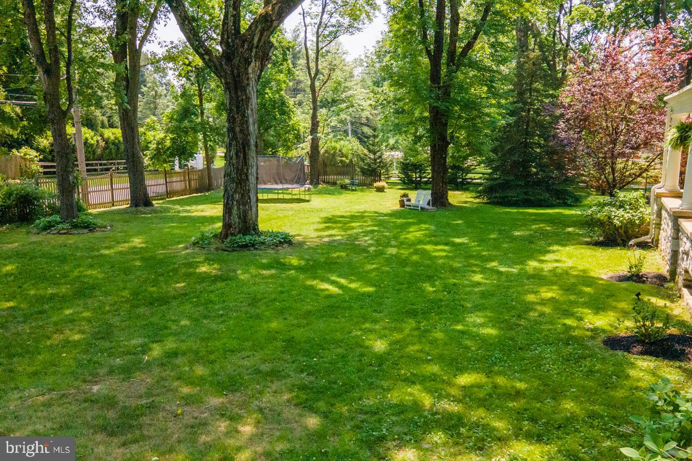 324 South Waterloo Road Devon, PA 19333 - Photo 5 of 50 Room to add a garage and pool