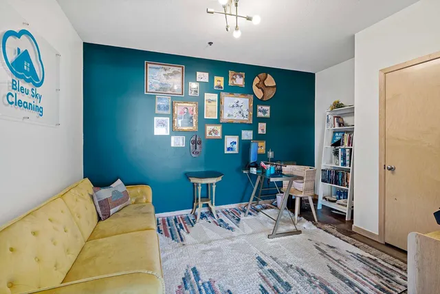 $225,000 | 1502 5th Street North, Unit 211, Hopkins, MN 55305