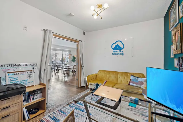 $225,000 | 1502 5th Street North, Unit 211, Hopkins, MN 55305