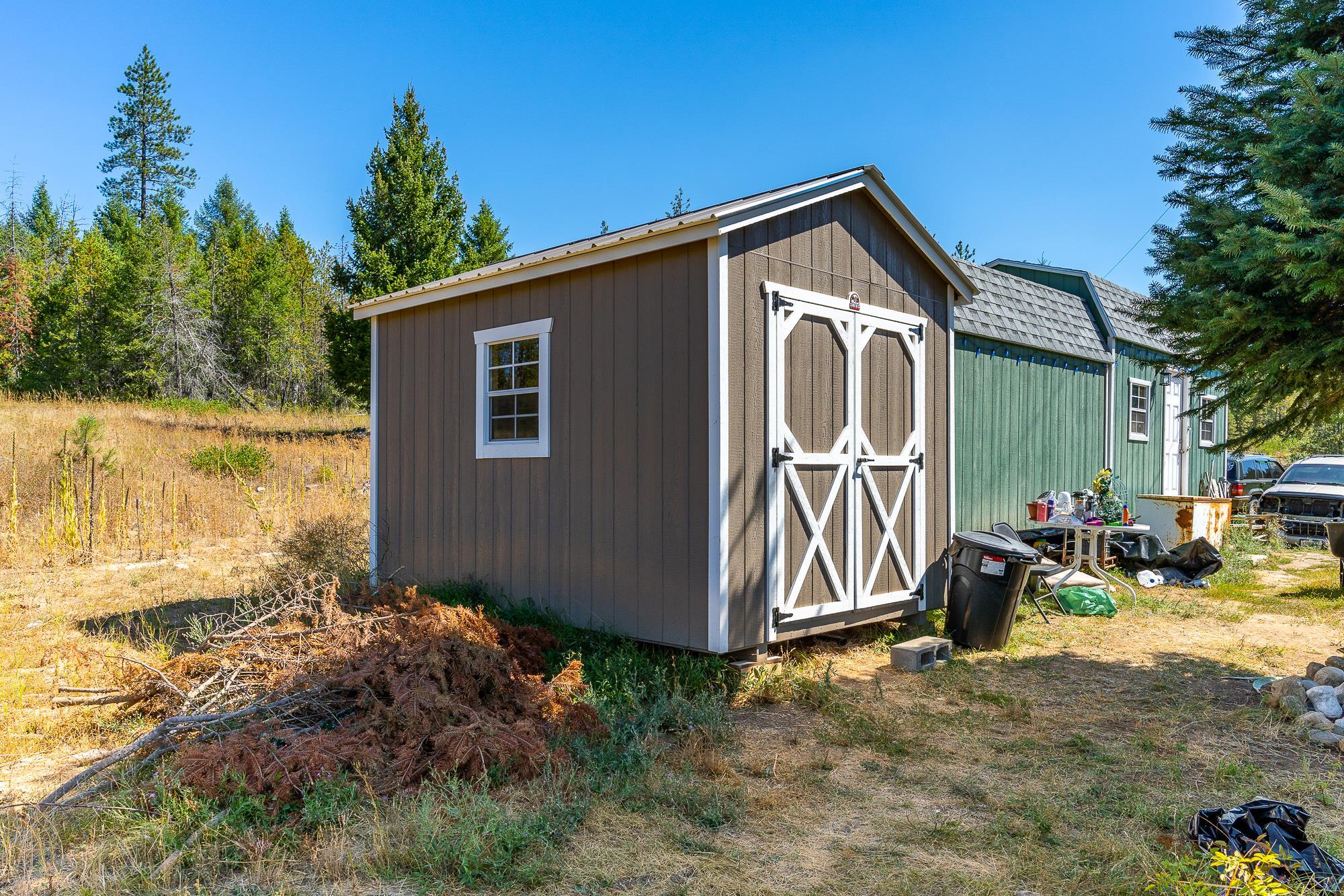 1059 Scotia Road Newport, WA 99156 - Photo 4 of 22