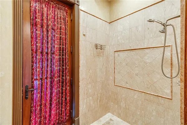$4,150,000 | 117 Bellamere Palms Court, Lutz, FL 33549