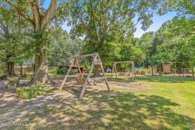 $170,000 | 17328 Highway 395, Roanoke, LA 70581