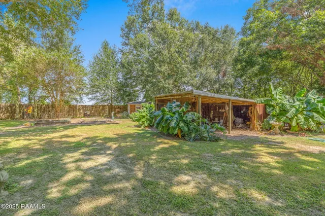 $170,000 | 17328 Highway 395, Roanoke, LA 70581