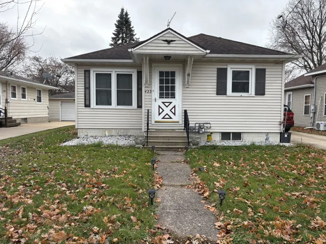 $220,000 | 423 Monroe Street, Sparta, WI 54656
