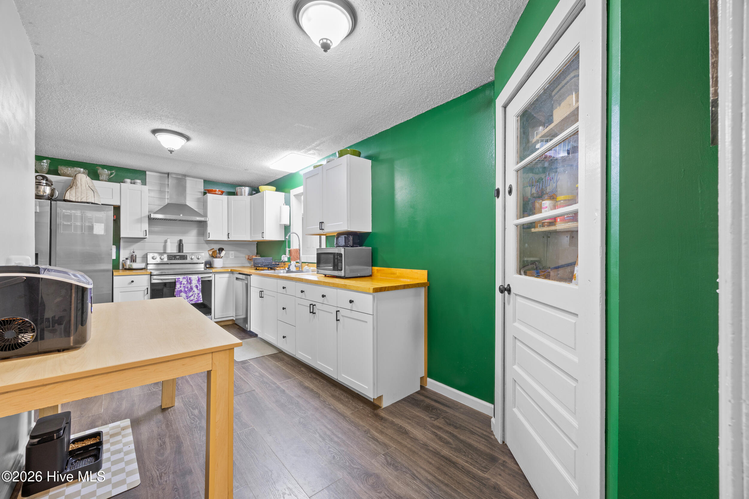 1361 Fountaintown Road Beulaville, NC 28518 - Photo 23 of 46 23_kitchen