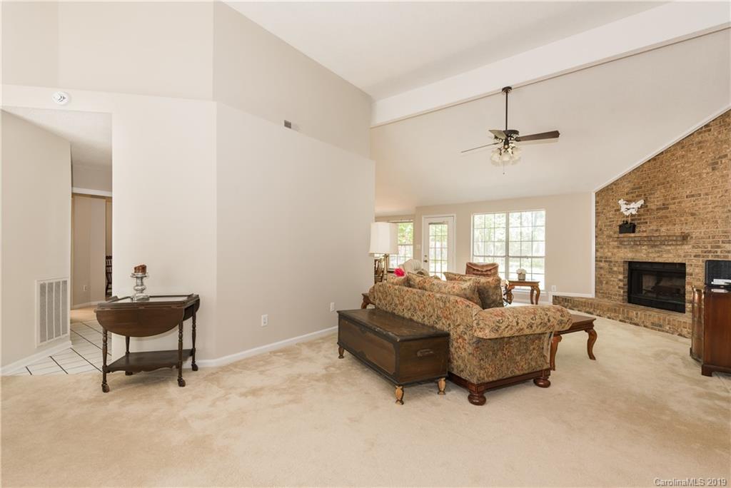 10212 Fairway Ridge Road Charlotte, NC 28277 - Photo 3 of 30
