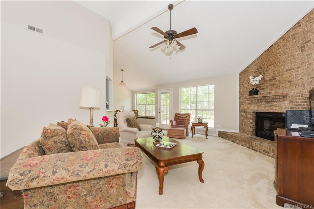 10212 Fairway Ridge Road Charlotte, NC 28277 - Photo 4 of 30