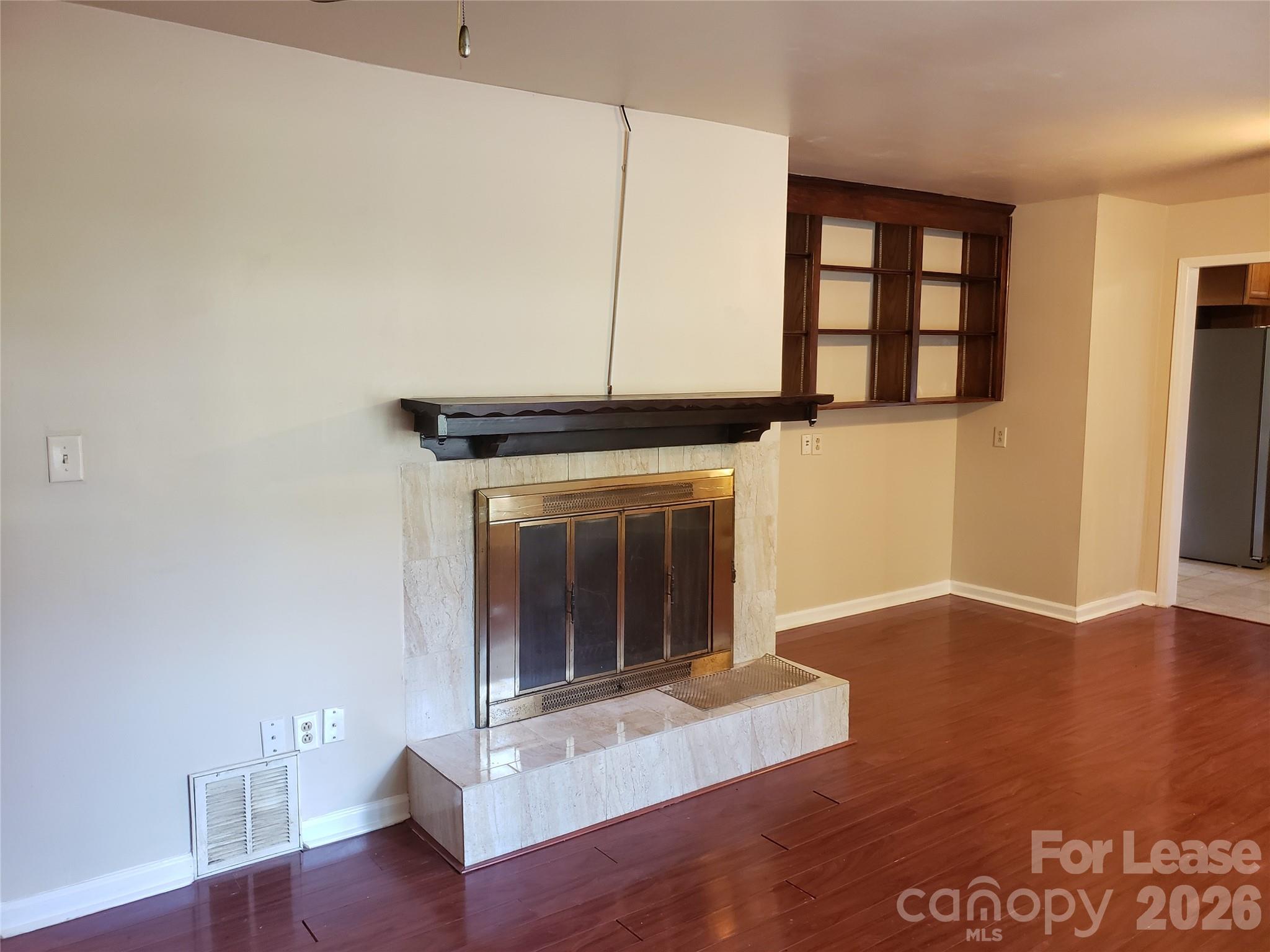 814 Pineborough Road Charlotte, NC 28212 - Photo 5 of 12