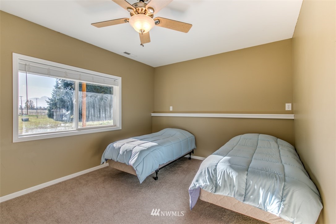 1693 Woodcock Road Sequim, WA 98382 - Photo 24 of 25 Gallery Image 24