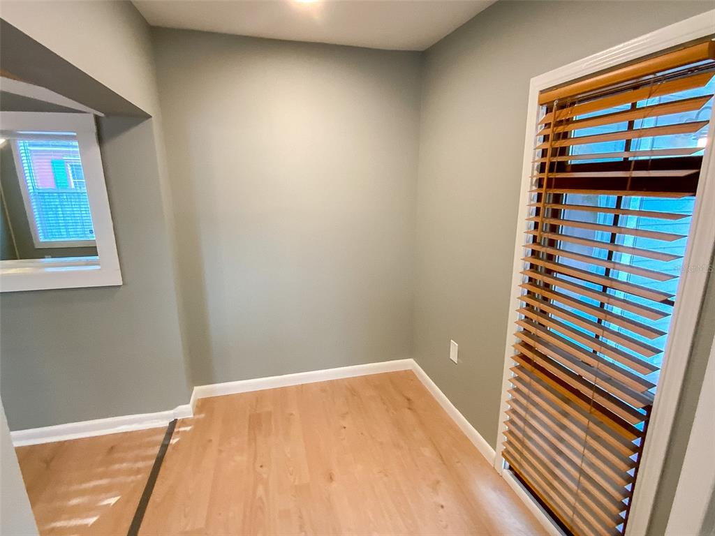657 Broadway, Unit B Dunedin, FL 34698 - Photo 19 of 31