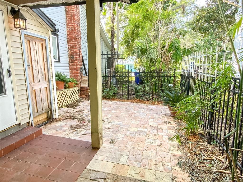 657 Broadway, Unit B Dunedin, FL 34698 - Photo 27 of 31