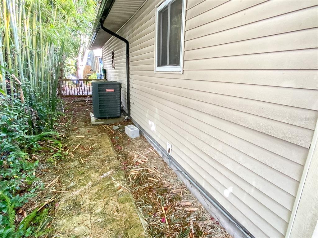 657 Broadway, Unit B Dunedin, FL 34698 - Photo 28 of 31