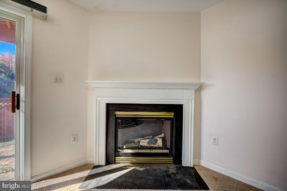 9216 Lorton Valley Road Lorton, VA 22079 - Photo 6 of 38 Gallery Image 6