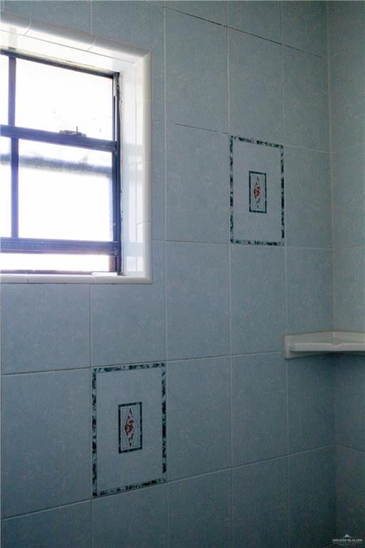 3301 South McColl Road McAllen, TX 78503 - Photo 21 of 28 a view of a window