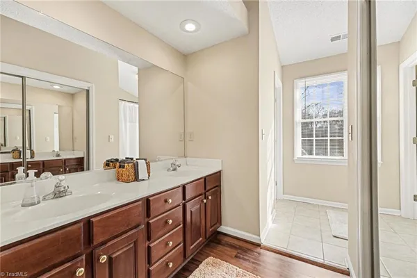 $289,900 | 157 Leeds Lane, King, NC 27021