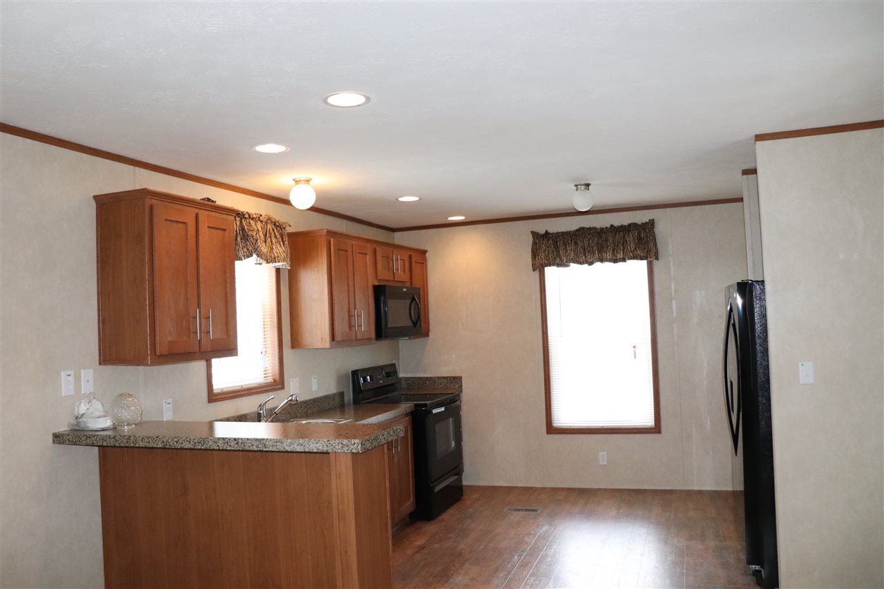 3 Perimeter Drive Rochester, NH 03867 - Photo 3 of 6