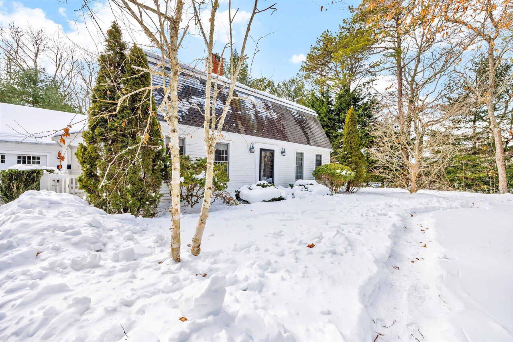 85 Clamshell Cove Road Cotuit, MA 02635 - Photo 50 of 53 xFront close