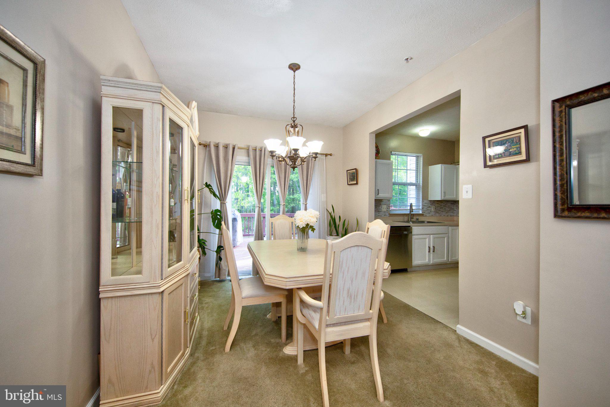23 Caterham Court Rosedale, MD 21237 - Photo 7 of 27 Bright and inviting dining space.