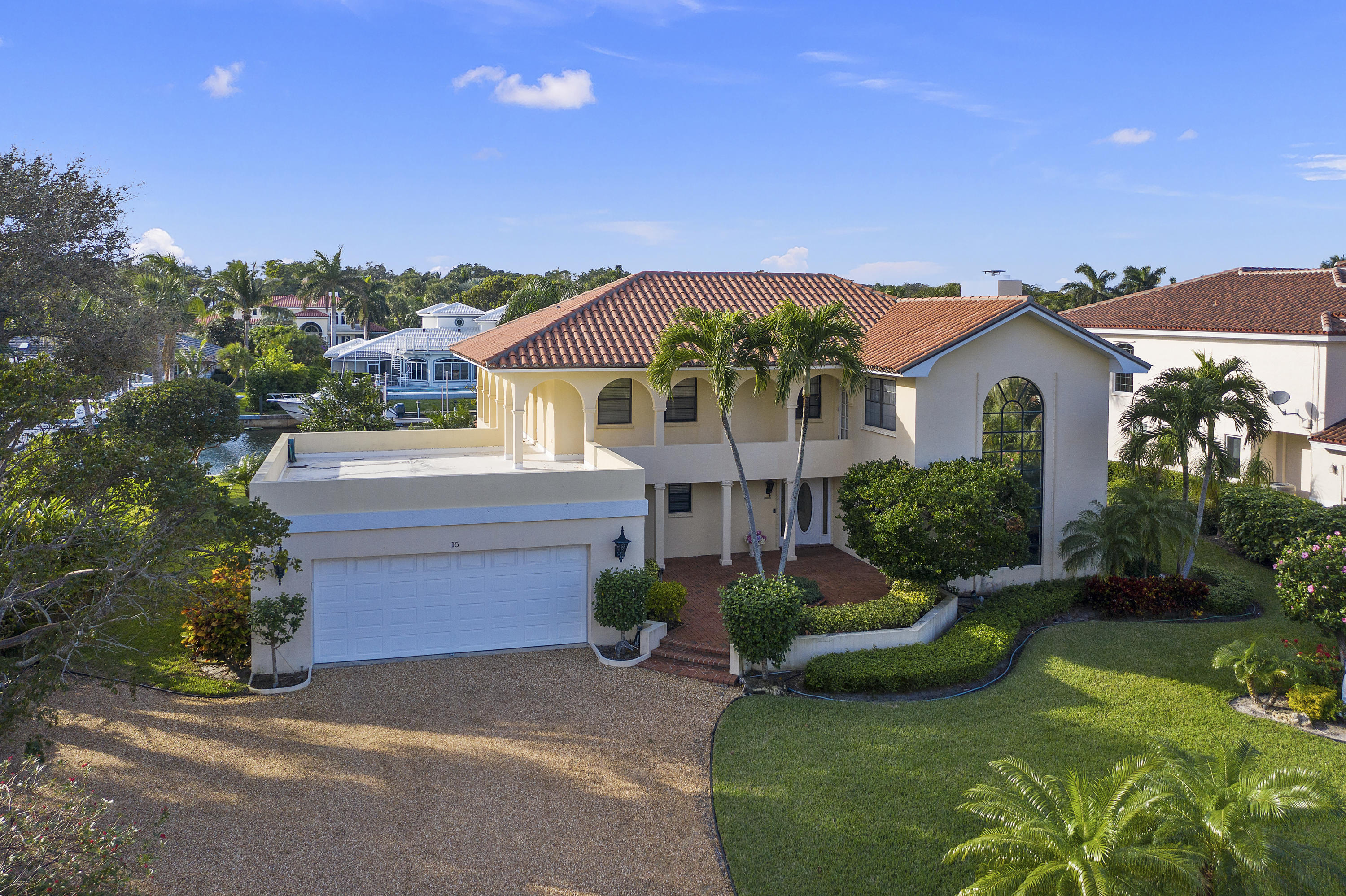 15 Island Road Sewall's Point, FL 34996 - Photo 1 of 29 DJI_0544
