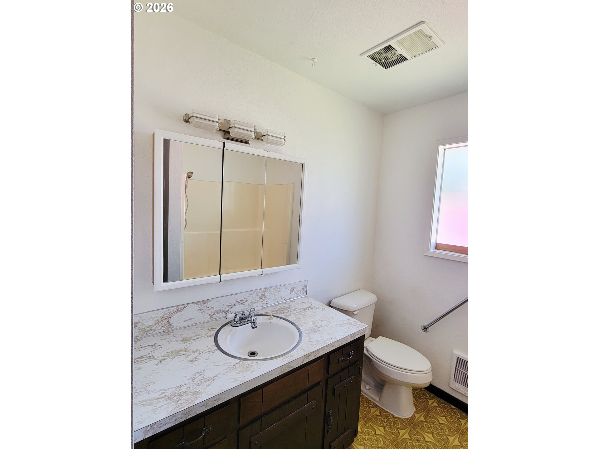300 Maple Street Toledo, WA 98591 - Photo 11 of 19