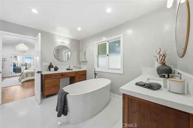 $3,498,000 | 2205 VÃa La Brea, Palos Verdes Estates, CA 90274