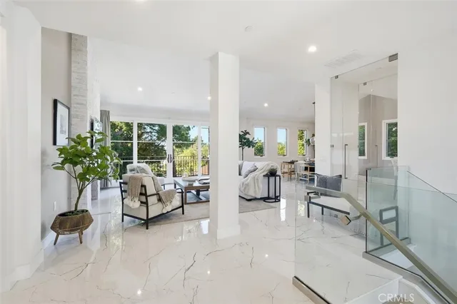 $3,498,000 | 2205 VÃa La Brea, Palos Verdes Estates, CA 90274