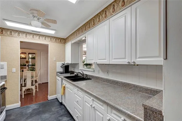 $2,550 | 4503 Paleo Pines Circle, Fort Pierce, FL 34951