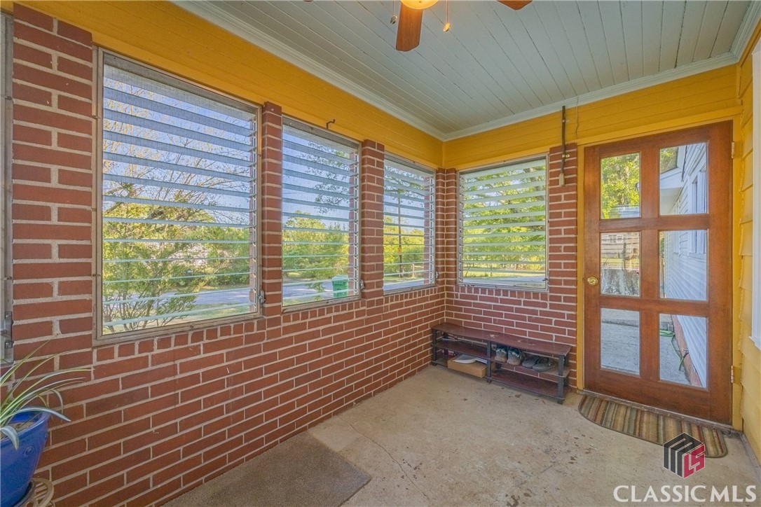 524 Hartwell Road Lavonia, GA 30553 - Photo 17 of 75 Gallery Image 17