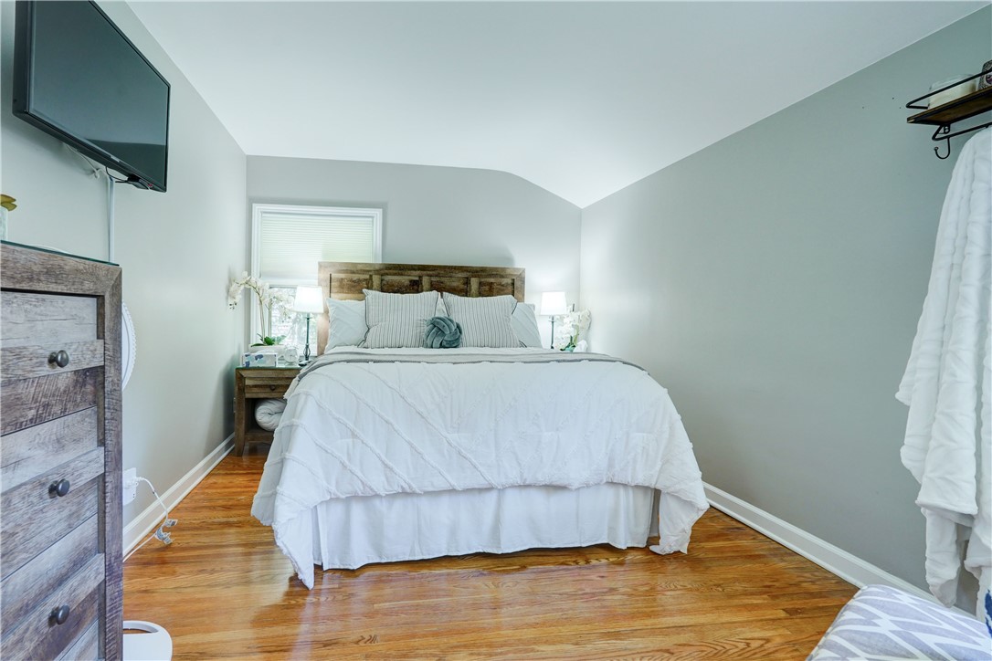 32 Charrington Road Irondequoit, NY 14609 - Photo 33 of 46