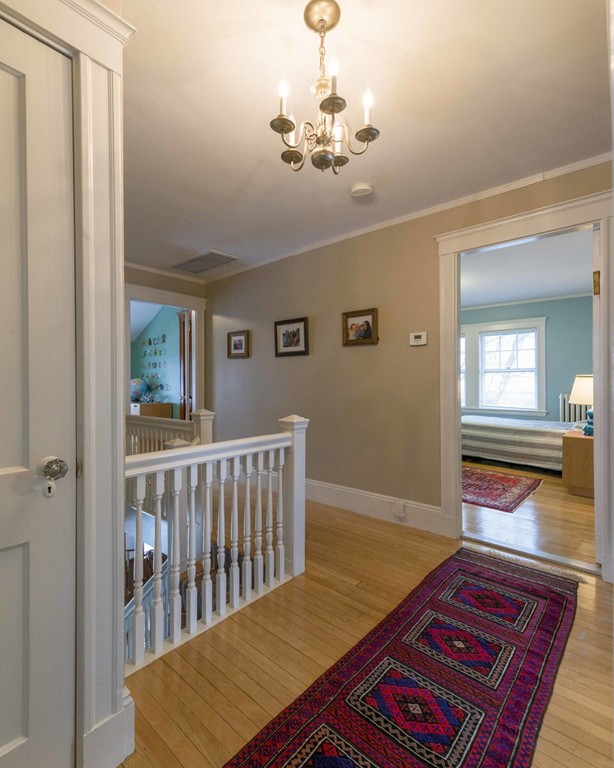 3 Addington Road, Unit 2 Brookline, MA 02445 - Photo 20 of 27 a living room with furniture