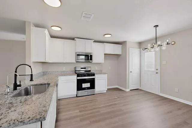 $229,900 | 606 Aplite Pass, Maxwell, TX 78656