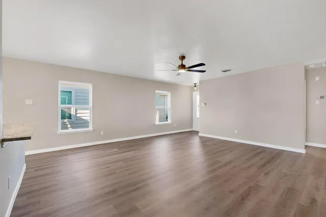 $229,900 | 606 Aplite Pass, Maxwell, TX 78656