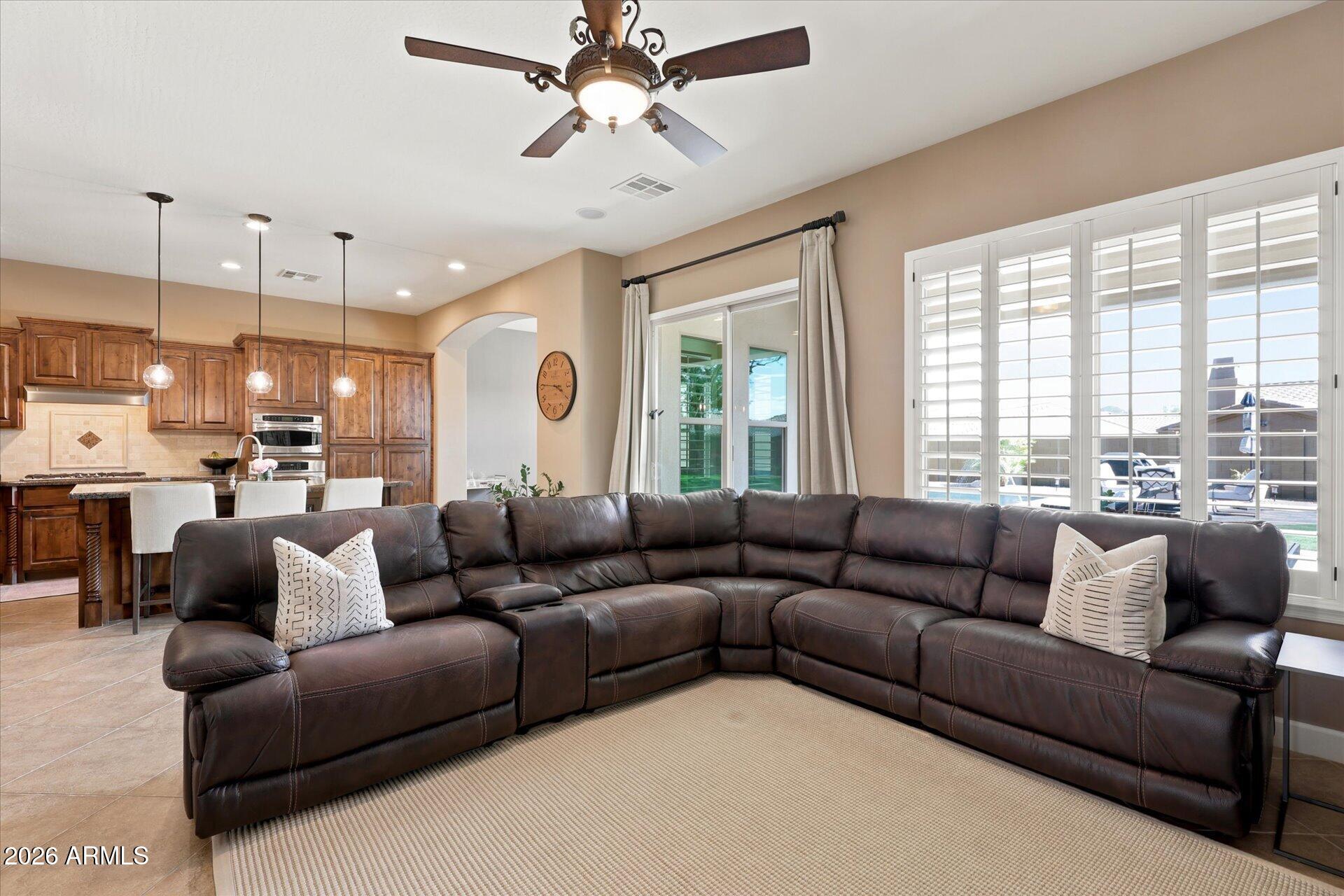 1629 West Sleepy Ranch Road Phoenix, AZ 85085 - Photo 44 of 57 10-Family Room
