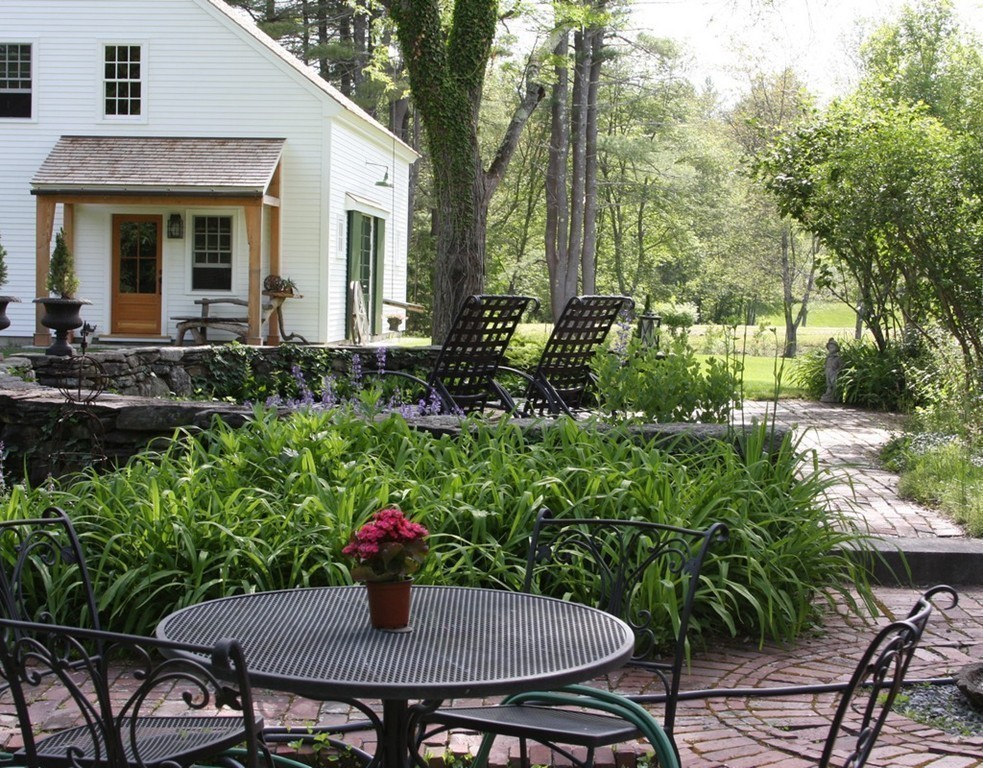 211 Lindsay Pond Road Concord, MA 01742 - Photo 18 of 30 Gallery Image 18