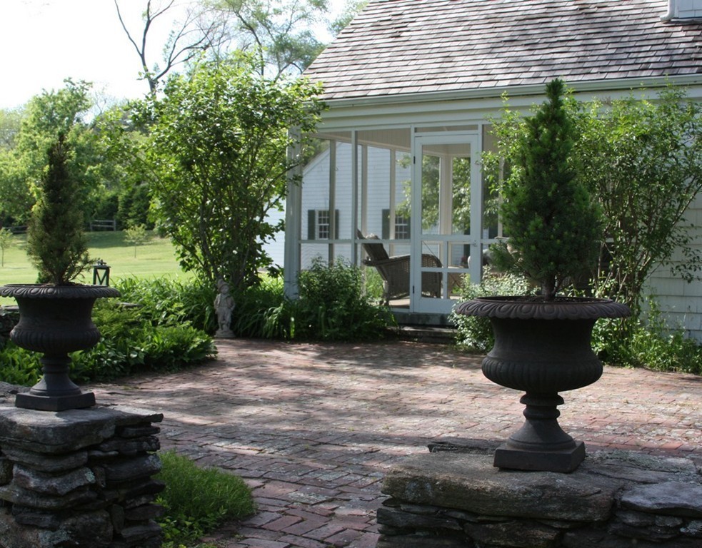 211 Lindsay Pond Road Concord, MA 01742 - Photo 24 of 30 Gallery Image 24