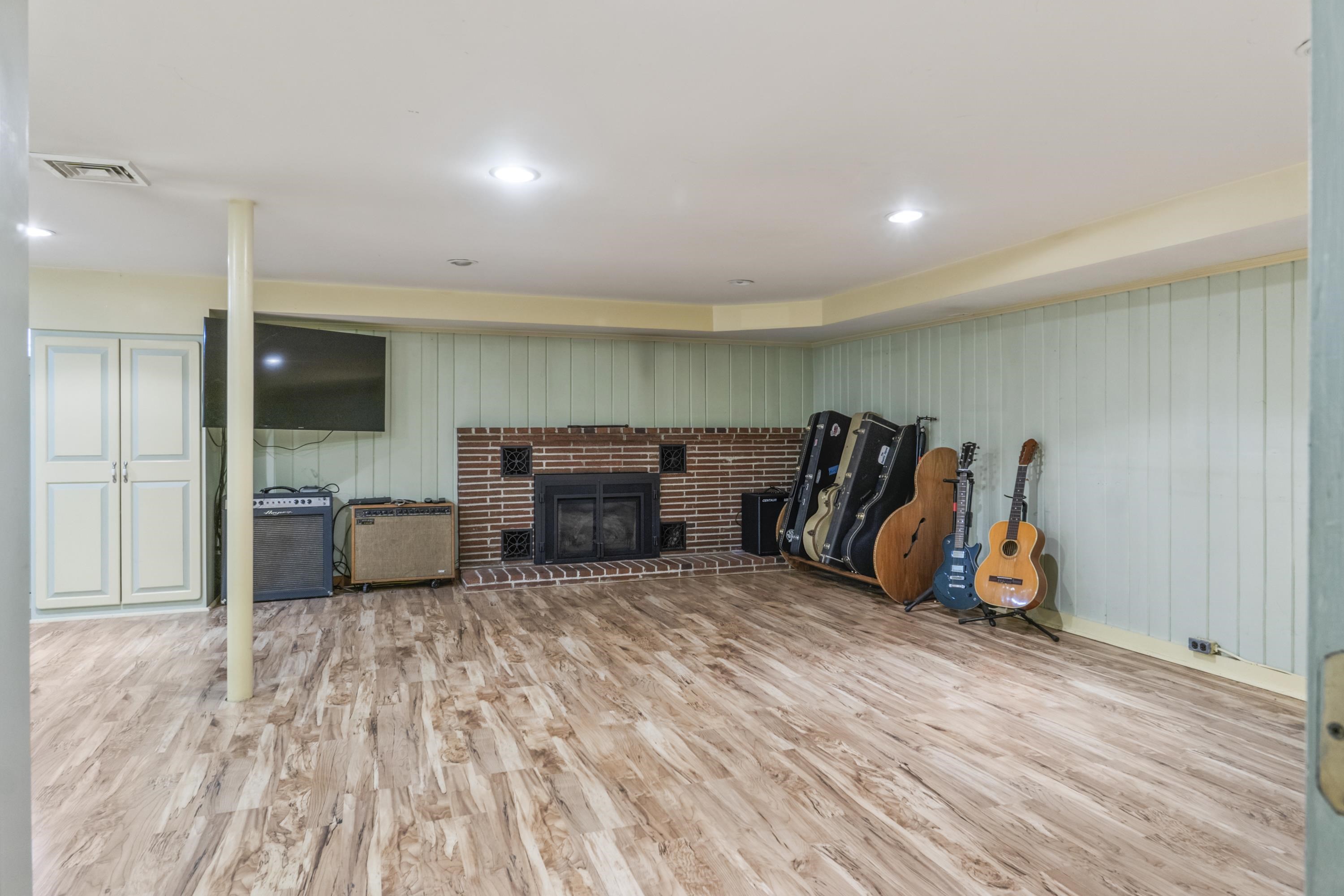 15 Pine Road North Hampton, NH 03862 - Photo 30 of 45 Gallery Image 30