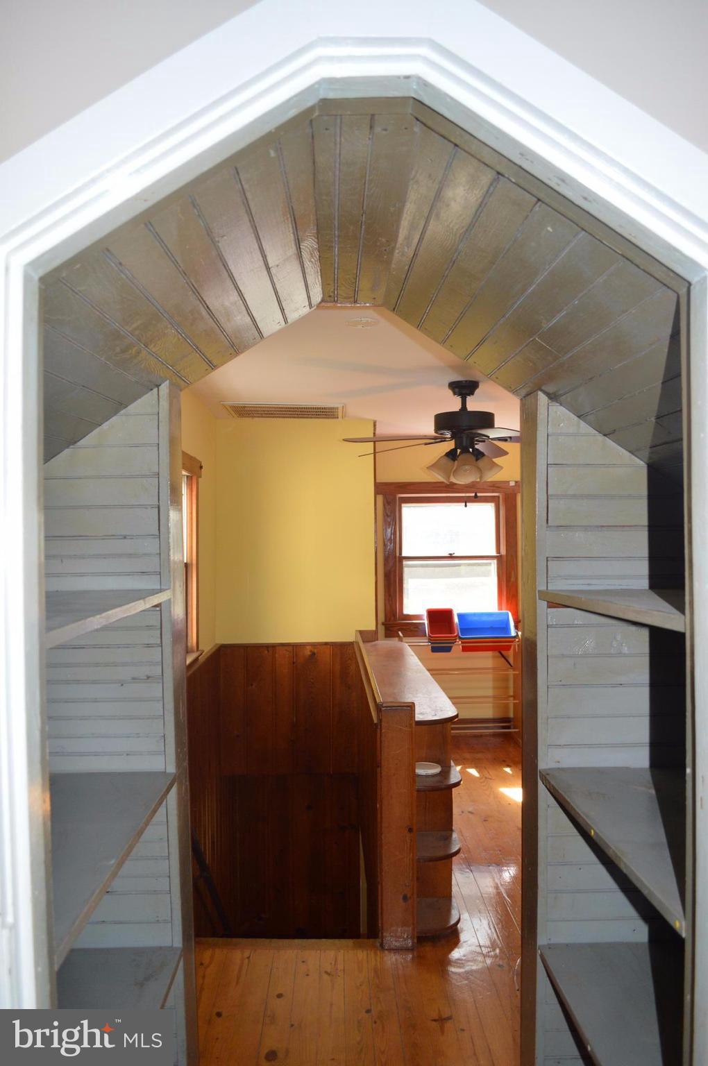 2034 Smith Run Road Bentonville, VA 22610 - Photo 28 of 30 Entrance going to the upstairs sitting room