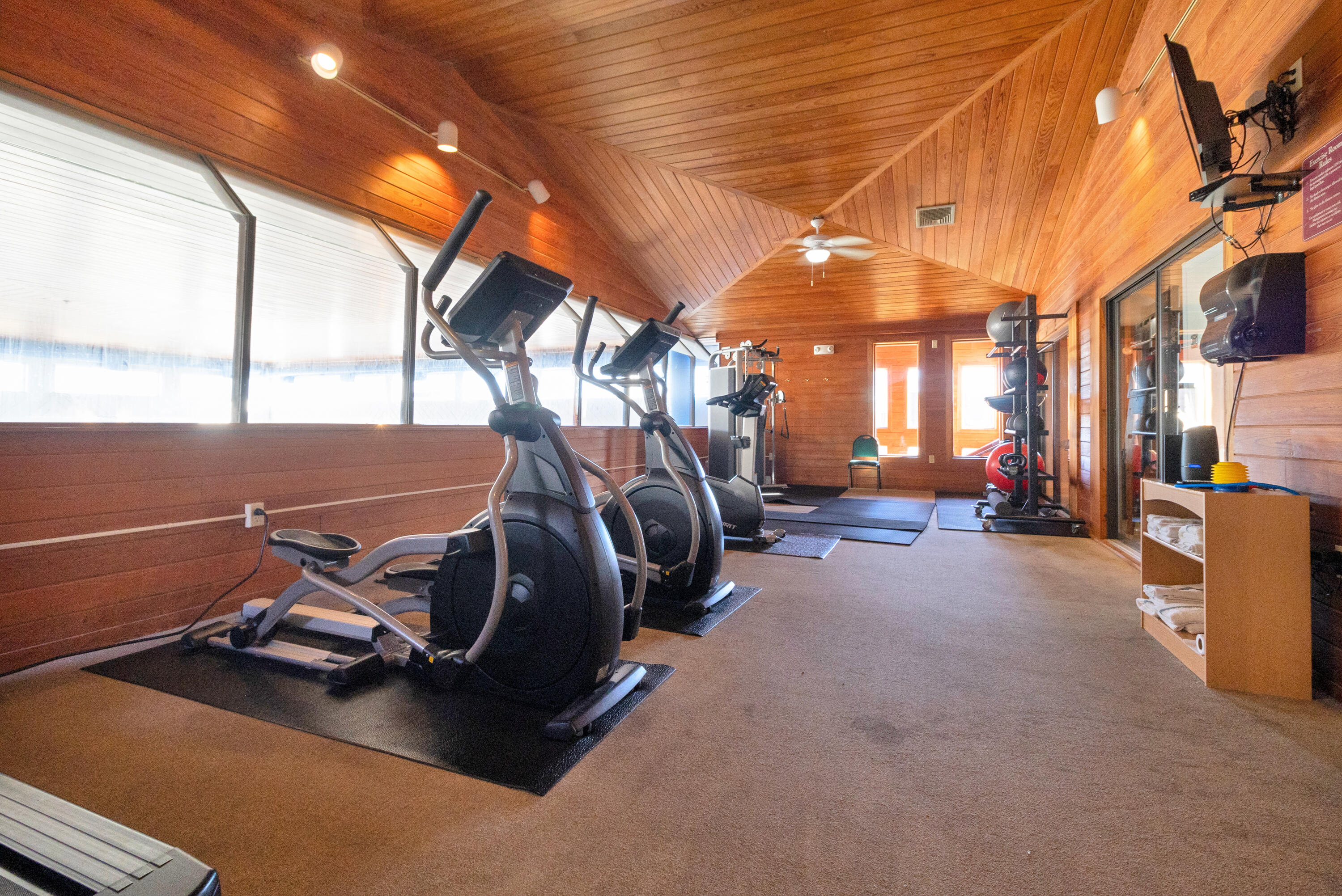 1373 Post Road, Unit 8F Wells, ME 04090 - Photo 31 of 36 Gym