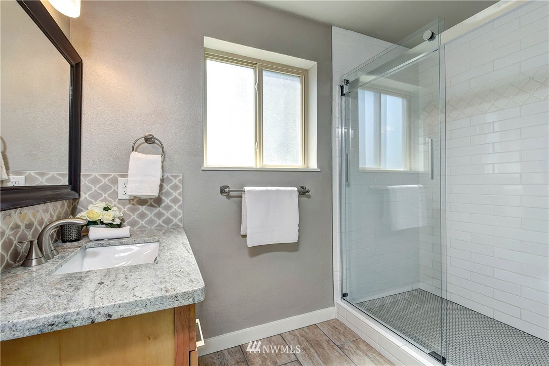 18237 129th Place Northeast Bothell, WA 98011 - Photo 22 of 28 Gallery Image 22