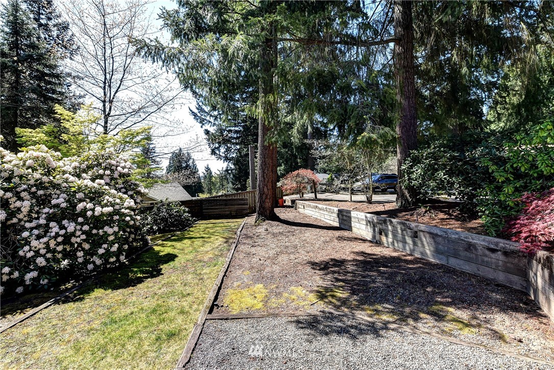 18237 129th Place Northeast Bothell, WA 98011 - Photo 26 of 28 Gallery Image 26
