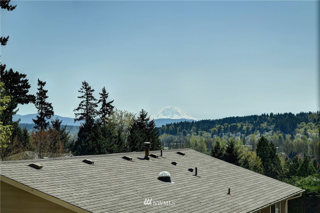 18237 129th Place Northeast Bothell, WA 98011 - Photo 27 of 28 Gallery Image 27