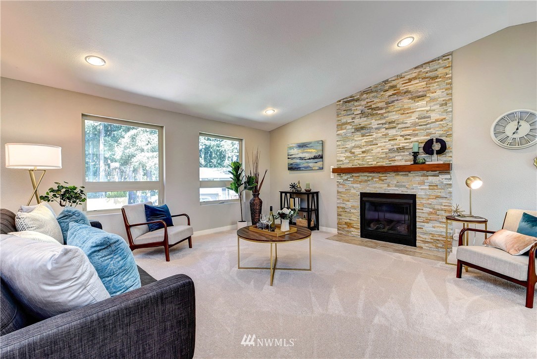 18237 129th Place Northeast Bothell, WA 98011 - Photo 5 of 28 Gallery Image 5