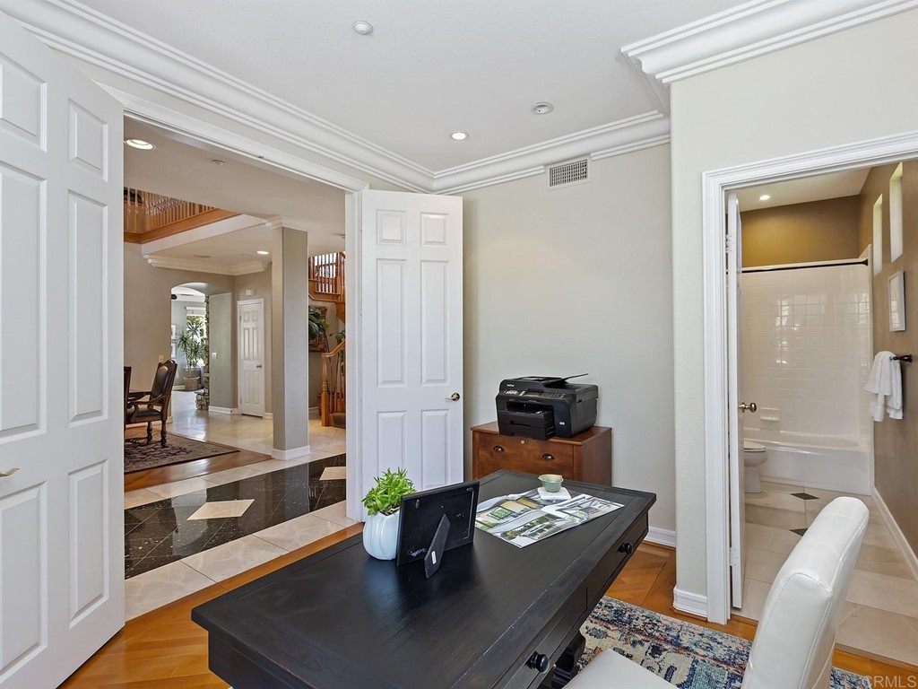 602 West Bluff Court Encinitas, CA 92024 - Photo 31 of 69 a living room with furniture and a window