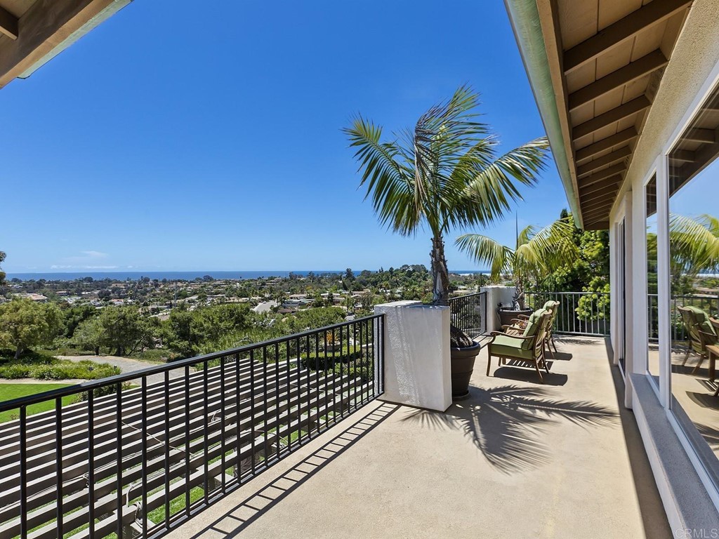 602 West Bluff Court Encinitas, CA 92024 - Photo 43 of 69 a view of a balcony with lake view and mountain view